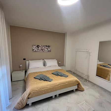 Apartmán A Casa Di Chiara Lecce Exteriér fotografie